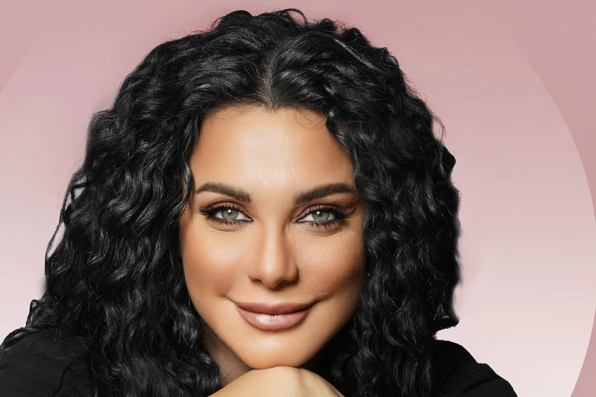 سلاف فواخرجی