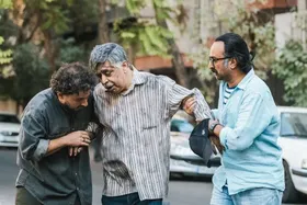 انتقال رضا شفیعی جم به بیمارستان در جریان ضبط یک سریال؛ رضا شفیعی جم: بیماری ویروسی گرفتم و حالم خوبه