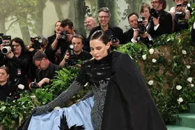 چالش‌های عجیب سلبریتی‌ها برای رفتن روی فرش قرمز