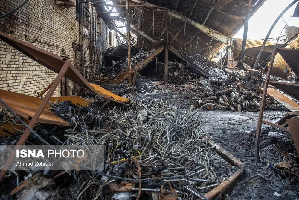 تصاویر؛ حمله موشکی به موتورسازی در اطراف قم