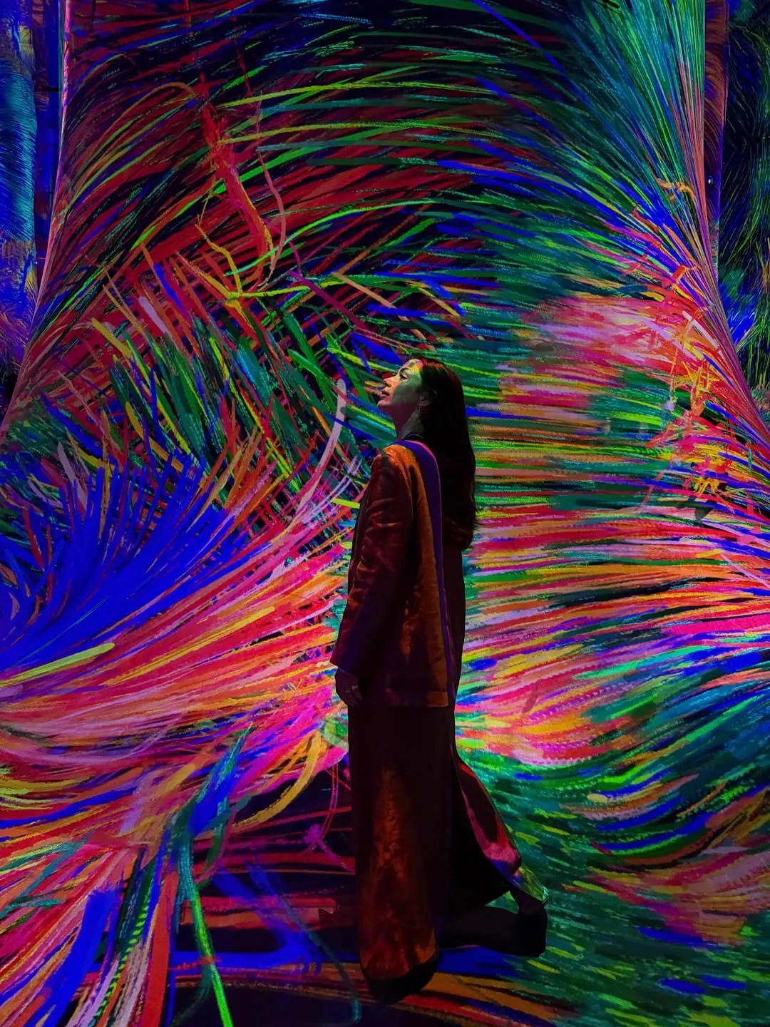 سفر آنا د آرامس به ابوظبی سفر آنا د آرامس به ابوظبی