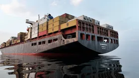 تازه‌ترین تصاویر از کشتی کانتینری توقیف شده توسط سپاه