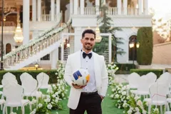 (ویدئو) استایل دامادی امید عالیشاه کاپیتان پرسپولیس