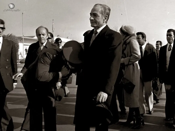 خروج شاه از کشور خروج شاه از کشور