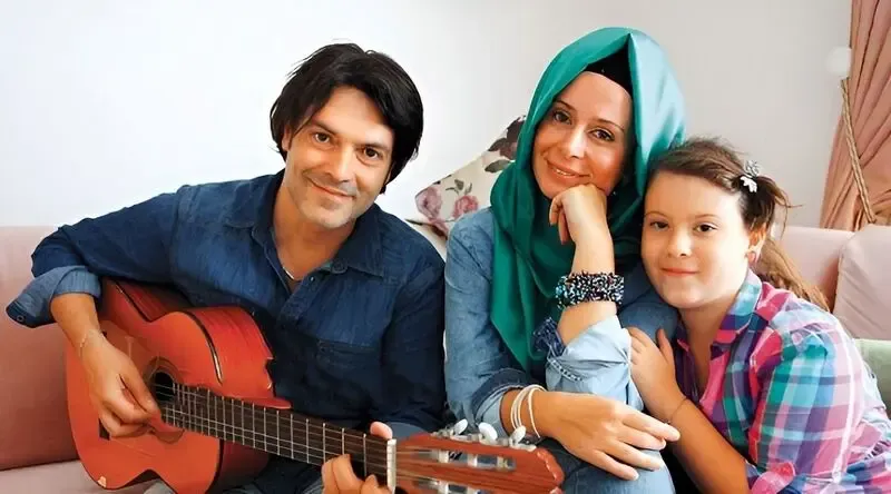 مجری برنامه ترکی کلید اسرار