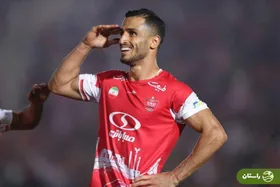 تصاویر جنجالی علی علیپور در  سالن پدیکور و مانیکور