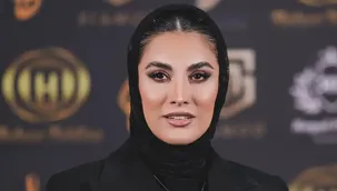 (تصاویر) منحصربه‌فردترین آرایش و استایل یک بازیگر زن در جشن حافظ؛ درخشش با استایل مونوکروم مشکی