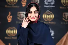 (عکس) استایل جذاب صحرا اسداللهی با یک کیف خاص در جشن حافظ