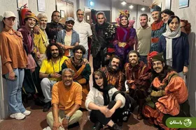 (ویدئو) بهنوش طباطبایی، هومن حاجی عبداللهی، نیلوفر کوخانی، رضا یزدانی و الیکا عبدالرزاقی در پشت صحنه نمایش «شاه لیر»