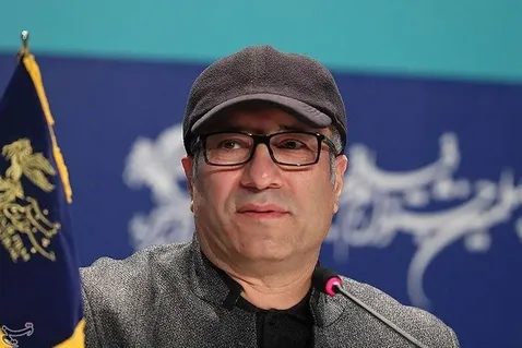 رضا میرکریمی نوشت: «الان زمان تماشا کردن و سکوت نیست»