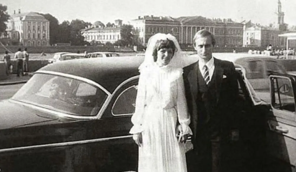 عکس‌هایی از مراسم ازدواج پوتین در مرداد ۱۳۶۲