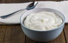 خواص ماست یونانی و تفاوتش با ماست‌های دیگری