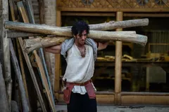 (ویدئو) نوید پورفرج: برای بازی در بامداد خمار آسیب جسمی دیدم