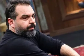 (عکس) تبریک تولد شهرام قائدی به دخترش