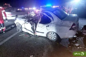 تصاویر | تصادف عجیب  و فجیع در جاده ساوه به همدان؛ ۱۱ نفر جانباختند