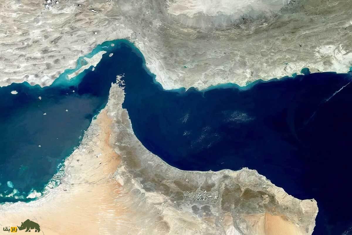 تنگه هرمز؛ طول و عرض تنگه هرمز چقدر است؟ عمیق‌ترین نقطه تنگه هرمز چند متر است؟ و چطور به گلوگاه طلایی جهان تبدیل شد؟