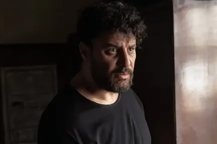 توضیحات در خصوص دستمزد جواد عزتی برای سریال وحشی