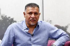 (ویدئو) روایت تاثیرگذار علی دایی از دیدار با دخترش بعد از تصادف شدید