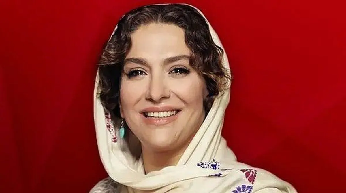 ساغر عزیزی بازیگر سینما در نقش فرح پهلوی