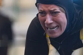 تصاویر | رکوردشکنی گیتی موسوی با کشیدن یک هواپیما ۱۸ تنی