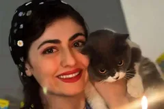 (عکس) چهره «انیسِ» سریال سوجان با چادرنماز در مسجد صورتی شیراز