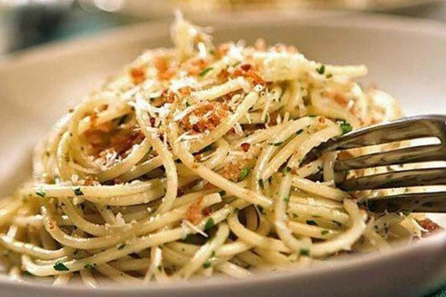 مهمان یک‌هویی دارید؟! یکی از این پنج غذای یک‌ساعت‌ونیمه را بپزید