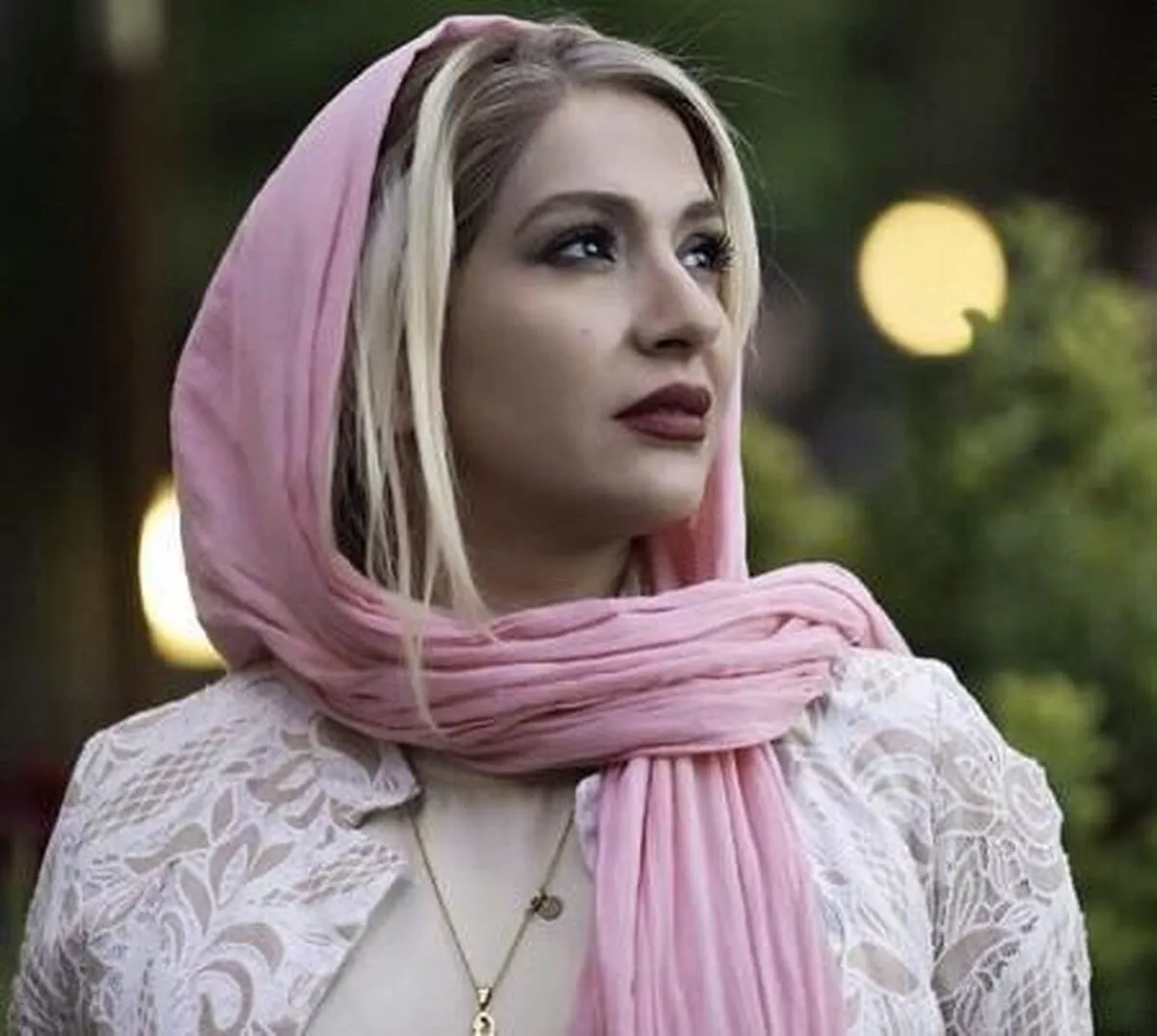 ساغر عزیزی بازیگر سینما