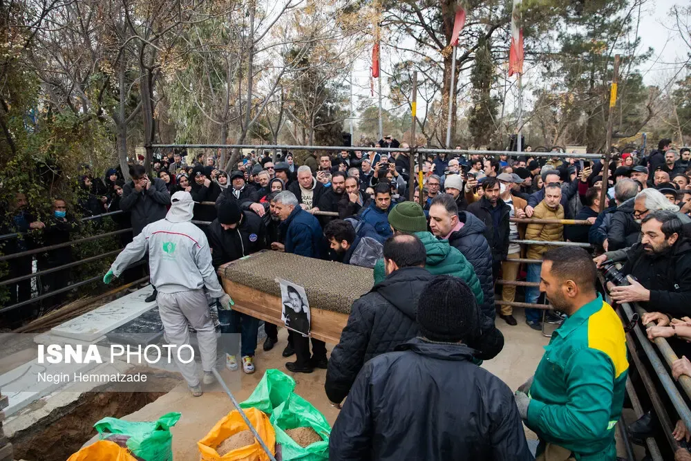 مراسم تشییع رضا رویگری