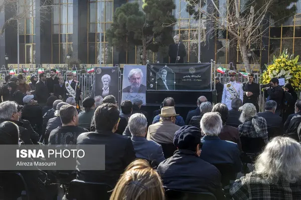 متن و حاشیه تشییع پیکر عنایت بخشی