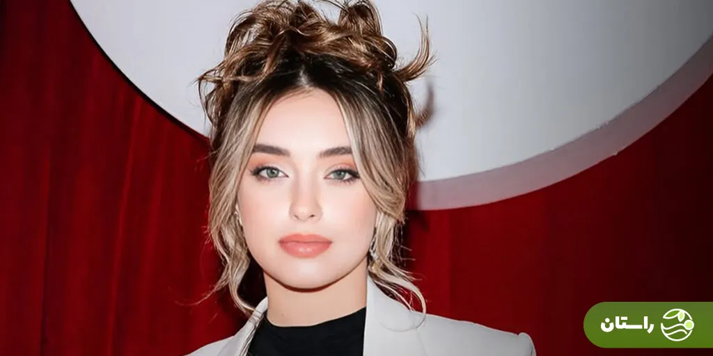 کیمیا حسینی بلاگر مشهور ایرانی در بین 100 زن زیبای جهان کیمیا حسینی بلاگر مشهور ایرانی در بین 100 زن زیبای جهان