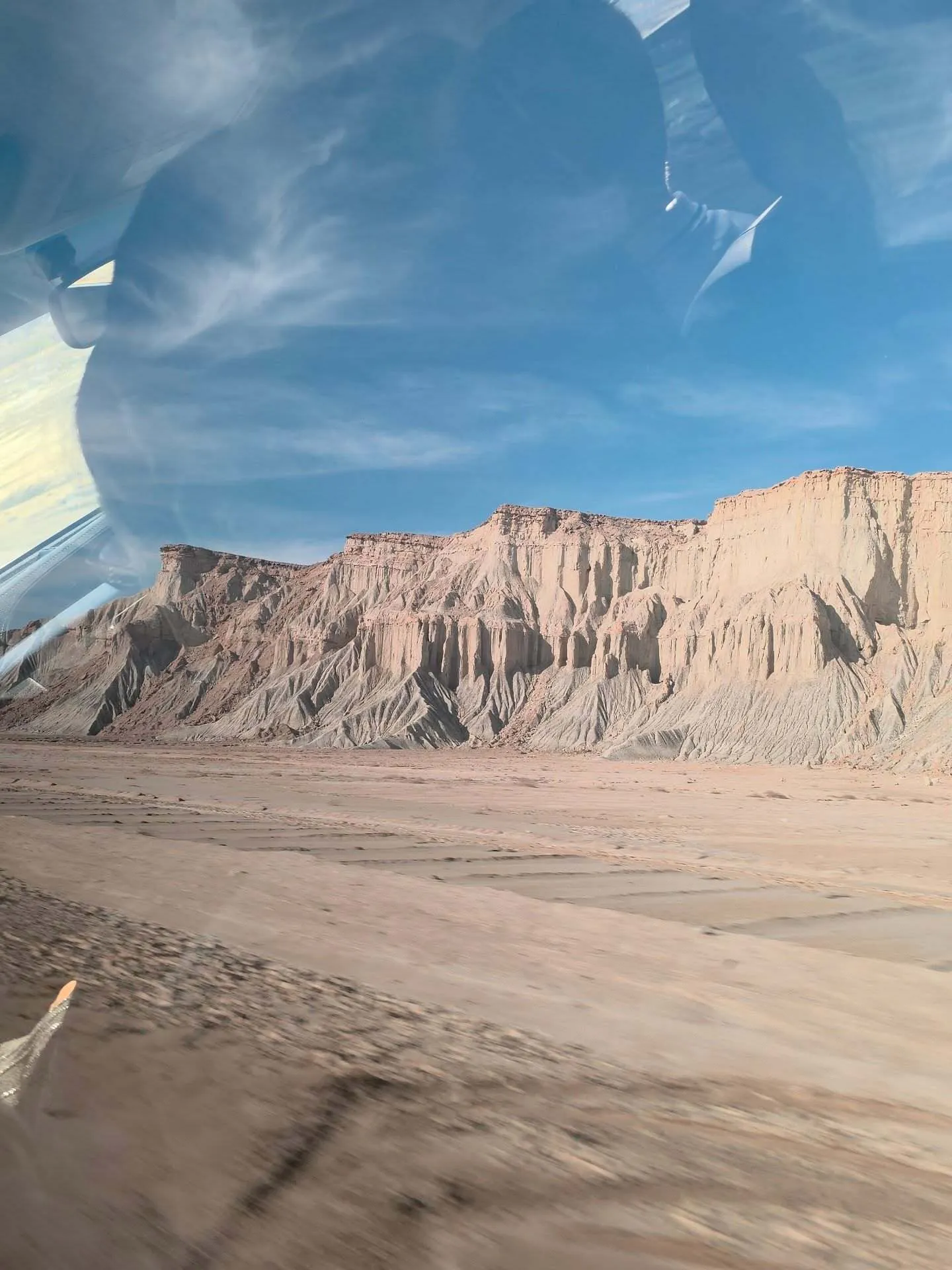 سفر بهرام رادان و همسرش به قشم