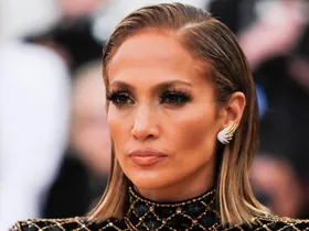 روحانی فالو شده توسط جنیفر لوپز کیست؟