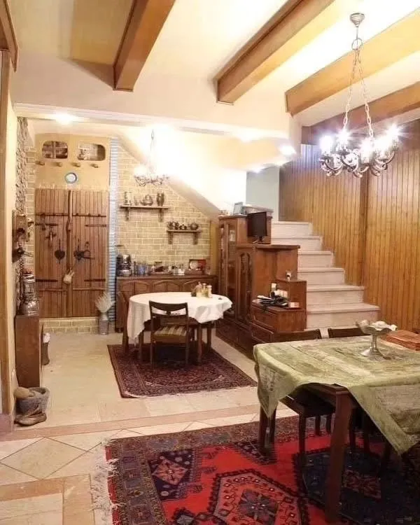 اقبال واحدی مجری تلویزیون و خانه لوکسش اقبال واحدی مجری تلویزیون و خانه لوکسش