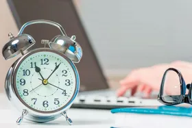 اروپایی‌ها چند ساعت در هفته کار می‌کنند؟