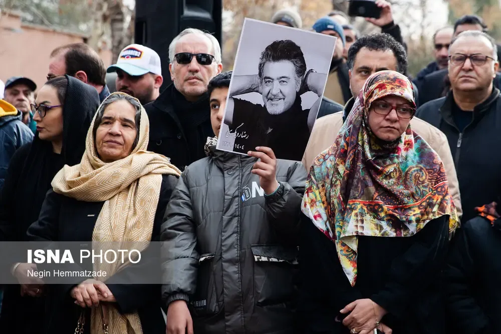 مراسم تشییع رضا رویگری