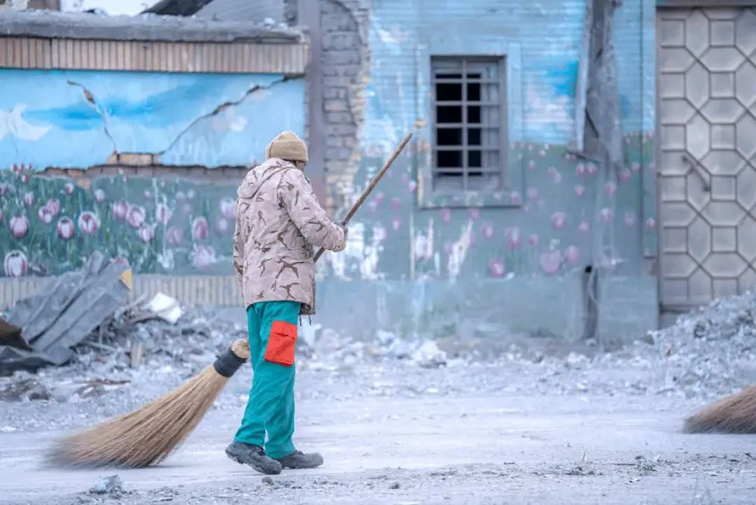 حمله هوایی به یک مدرسه در خمین