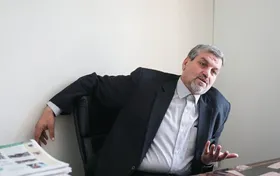 حرف‌هایم درباره «هم‌خوابگی» ۱۲۰ نفر با «کاترین شکدم» نادرست بود