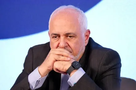 (عکس) ظریف با شکایت رسایی در دادگاه محکوم شد