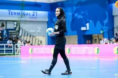 گلاره ناظمی از دنیای داوری در فوتبال خداحافظی کرد