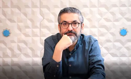 (ویدئو) کارشناس صداوسیما: دلار در حال فروپاشی است!