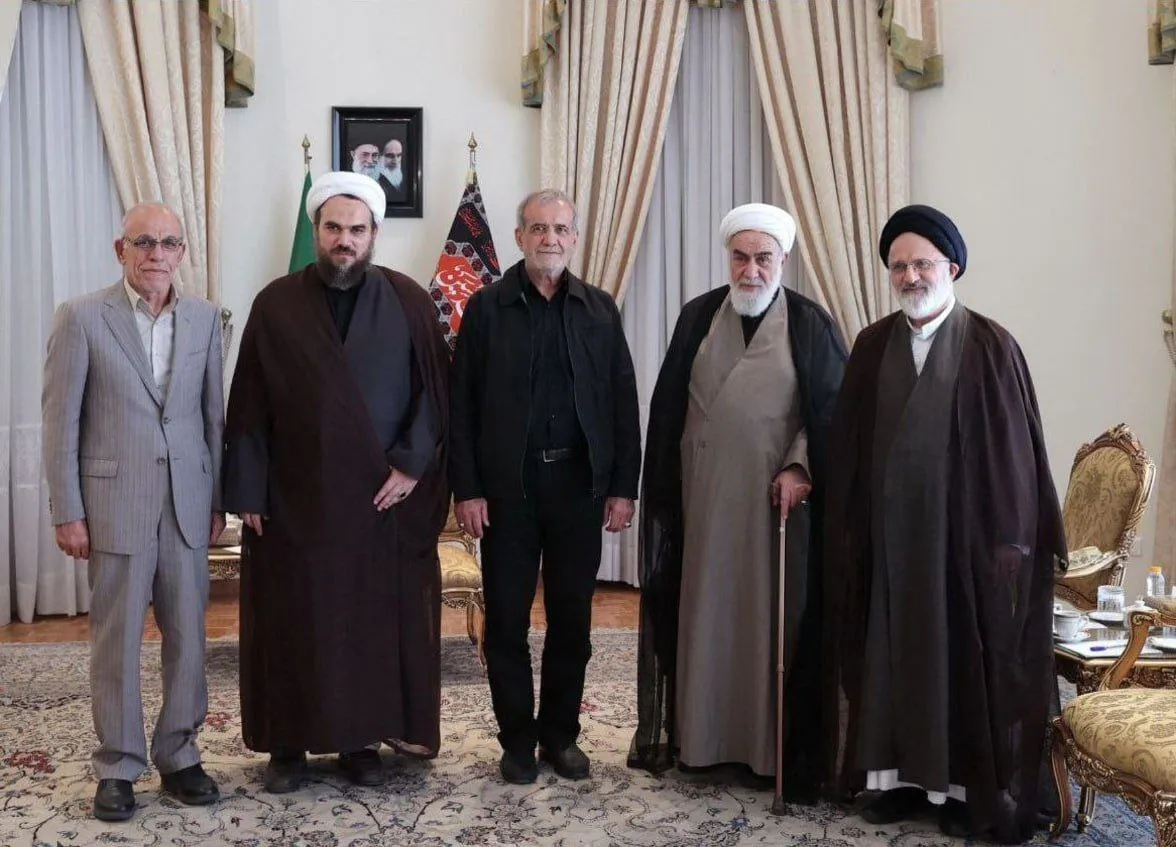 تصاویری از اعضای خانواده رهبر انقلاب که در حمله تروریستی به شهادت رسیدند