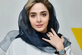 عکس | سلفی ادایی المیرا دهقانی این‌بار در یک خودرو