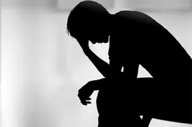 همسرم را به بی‌بند و باری متهم کردم، کتکش زدم و او قهر کرد و رفت