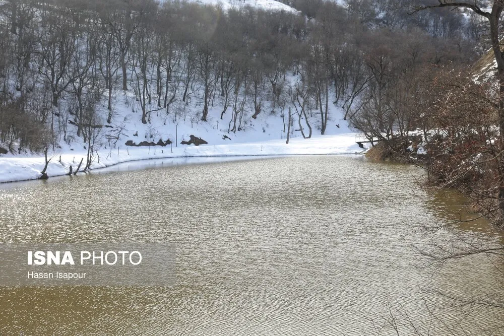 دریاچه شورمست در برف