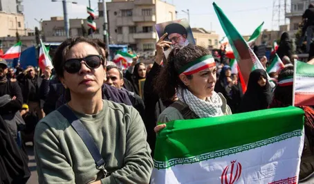 (تصاویر) مراسم تشییع «علی لاریجانی»، «غلامرضا سلیمانی» و قهرمانان «ناو دنا»