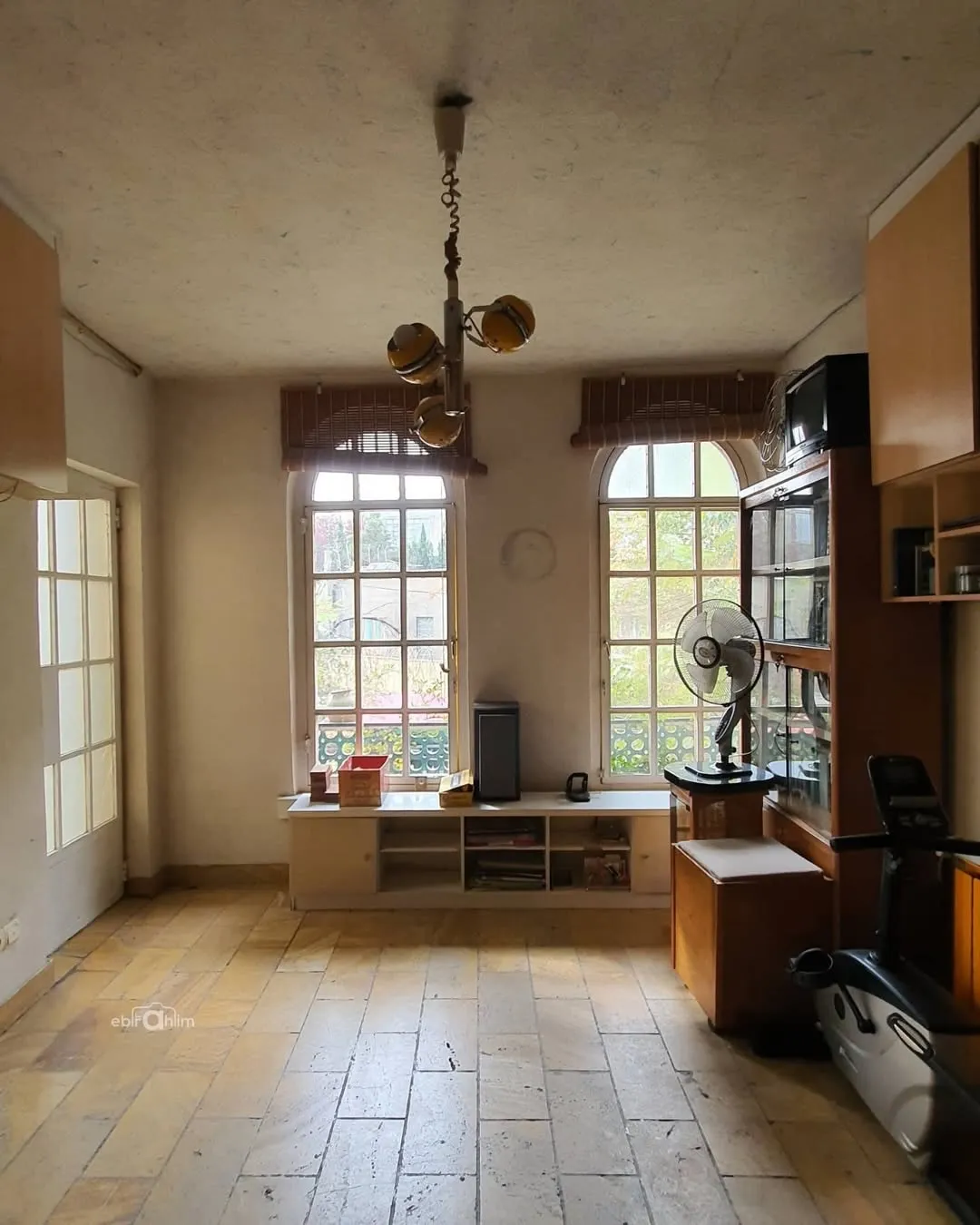 اقبال واحدی مجری تلویزیون و خانه لوکسش اقبال واحدی مجری تلویزیون و خانه لوکسش