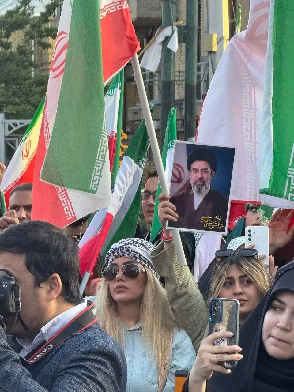 راهپیمایی دختران تهران