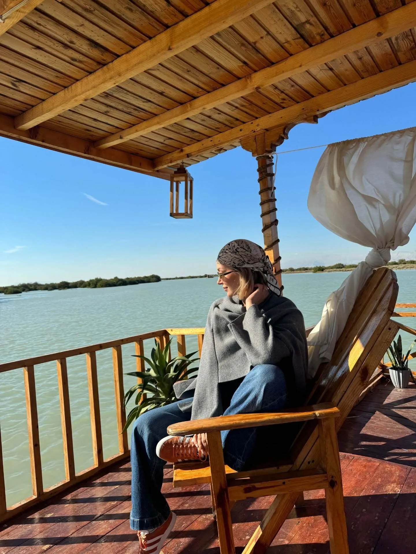 سفر بهرام رادان و همسرش به قشم