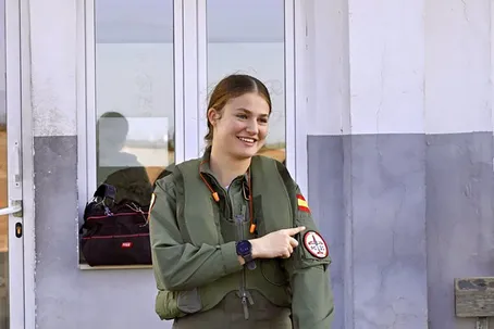 (ویدئو) اولین پرواز پرنسس لئونور، ولیعهد ۲۰ ساله اسپانیایی با هواپیما