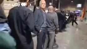 (ویدئو) تشکیل صف برای پیوستن به ایست‌ بازرسی‌ها